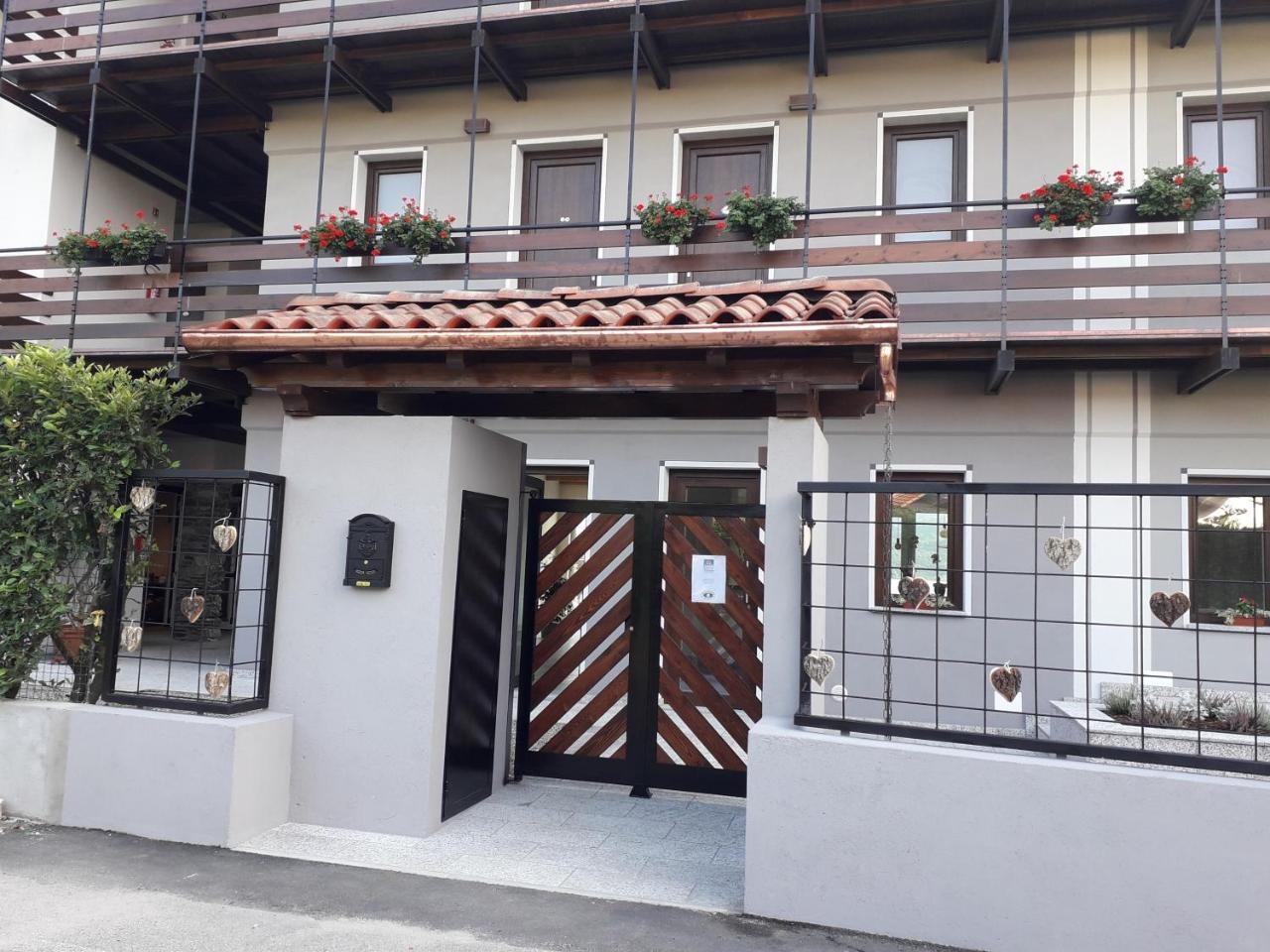 Cascina Tumas Orta Lake ペッテナスコ エクステリア 写真